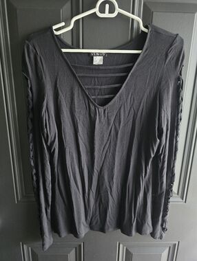VENUS Black V-Neck Long Sleeve Top with Strappy Detail